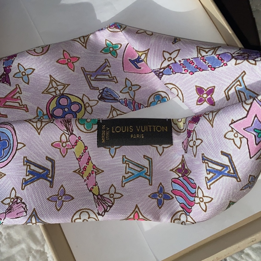 Louis Vuitton bandeau, scarf, vintage, autentic, silk - Picture 7 of 8